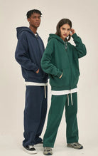 Kaufe deine Vintage und Streetwear Mode bei TASTECLOTHING. Deine Streetwear und Vintage Klamotten, bei uns erhältlich. Wie zum Beispiel Double Headed Zip-Hoodie 350gsm Unisex Oversize Zipper .