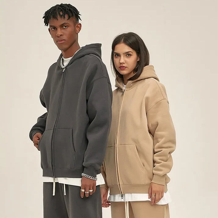 Kaufe deine Vintage und Streetwear Mode bei TASTECLOTHING. Deine Streetwear und Vintage Klamotten, bei uns erhältlich. Wie zum Beispiel Double Headed Zip-Hoodie 350gsm Unisex Oversize Zipper .