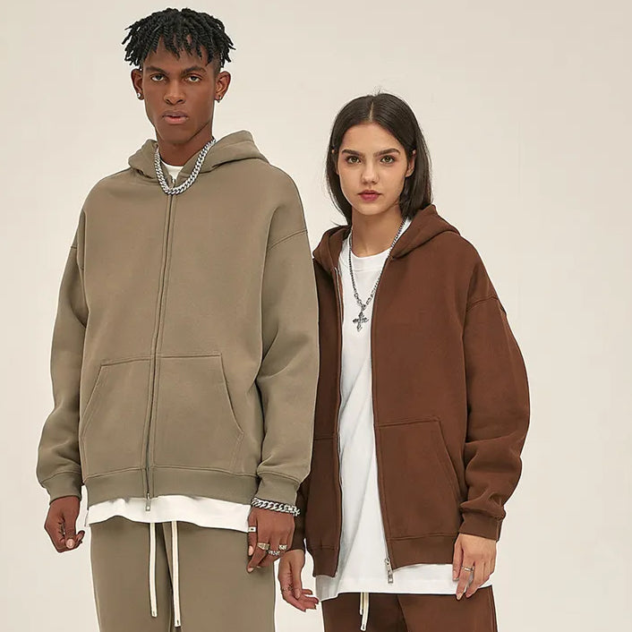 Kaufe deine Vintage und Streetwear Mode bei TASTECLOTHING. Deine Streetwear und Vintage Klamotten, bei uns erhältlich. Wie zum Beispiel Double Headed Zip-Hoodie 350gsm Unisex Oversize Zipper .