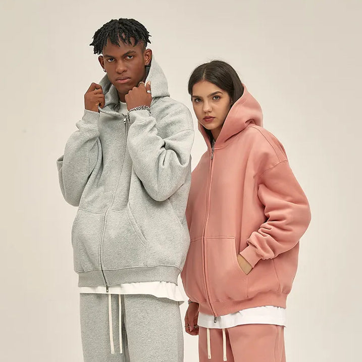 Kaufe deine Vintage und Streetwear Mode bei TASTECLOTHING. Deine Streetwear und Vintage Klamotten, bei uns erhältlich. Wie zum Beispiel Double Headed Zip-Hoodie 350gsm Unisex Oversize Zipper .