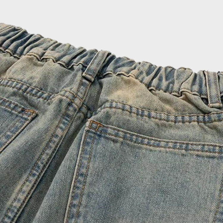 Kaufe deine Vintage und Streetwear Mode bei TASTECLOTHING. Deine Streetwear und Vintage Klamotten, bei uns erhältlich. Wie zum Beispiel WASHED Baggy Jeans Blau 0 .