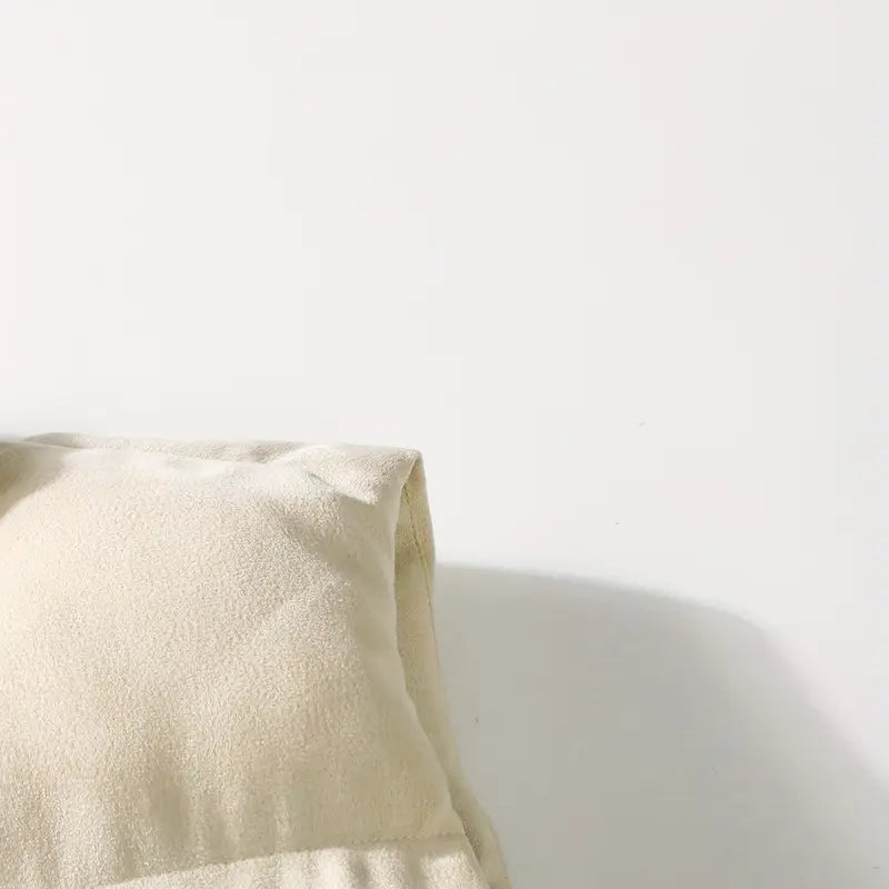 Kaufe deine Vintage und Streetwear Mode bei TASTECLOTHING. Deine Streetwear und Vintage Klamotten, bei uns erhältlich. Wie zum Beispiel BASIC Winter Weste Puffer 0 .