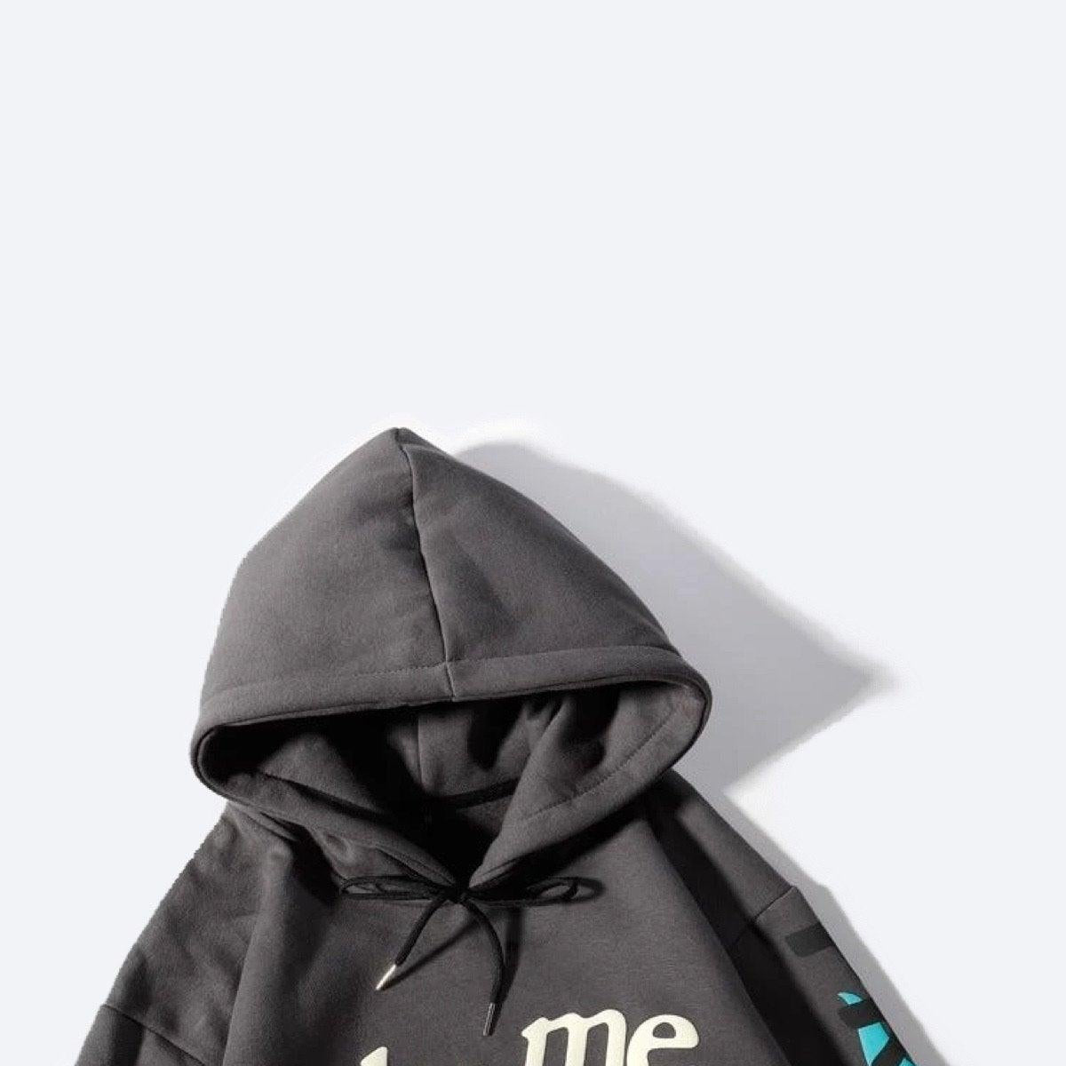 Kaufe deine Vintage und Streetwear Mode bei TASTECLOTHING. Deine Streetwear und Vintage Klamotten, bei uns erhältlich. Wie zum Beispiel I SEE GHOSTS Oversize Hoodie Hoodies & Sweatshirts .