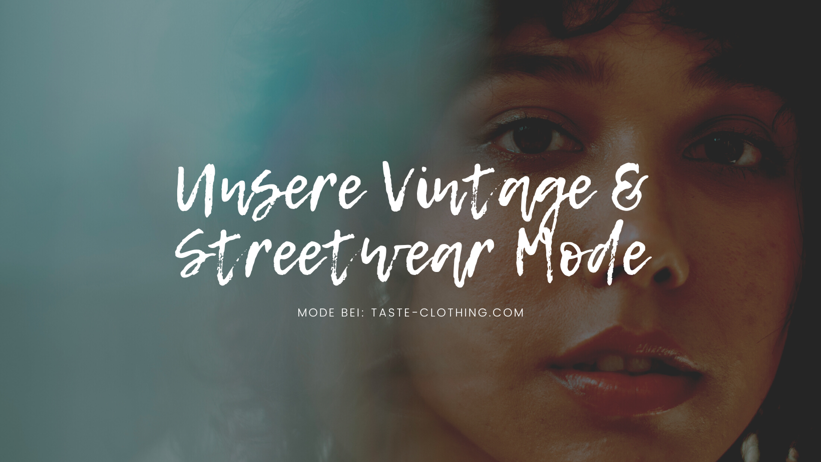 Wir bieten eine große Auswahl an Vintage- und Streetwear-Mode für jeden Geschmack und Stil. Bestelle jetzt online und vervollständige deine Garderobe mit zeitlosen und nachhaltigen Kleidungsstücken!