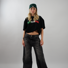 Kaufe deine Vintage und Streetwear Mode bei TASTECLOTHING. Deine Streetwear und Vintage Klamotten, bei uns erhältlich. Wie zum Beispiel TUTTO PASSA Oversized T-Shirt T-Shirt .