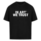 Kaufe deine Vintage und Streetwear Mode bei TASTECLOTHING. Deine Streetwear und Vintage Klamotten, bei uns erhältlich. Wie zum Beispiel IN ART WE TRUST Oversized Shirt BLACK T-Shirt .