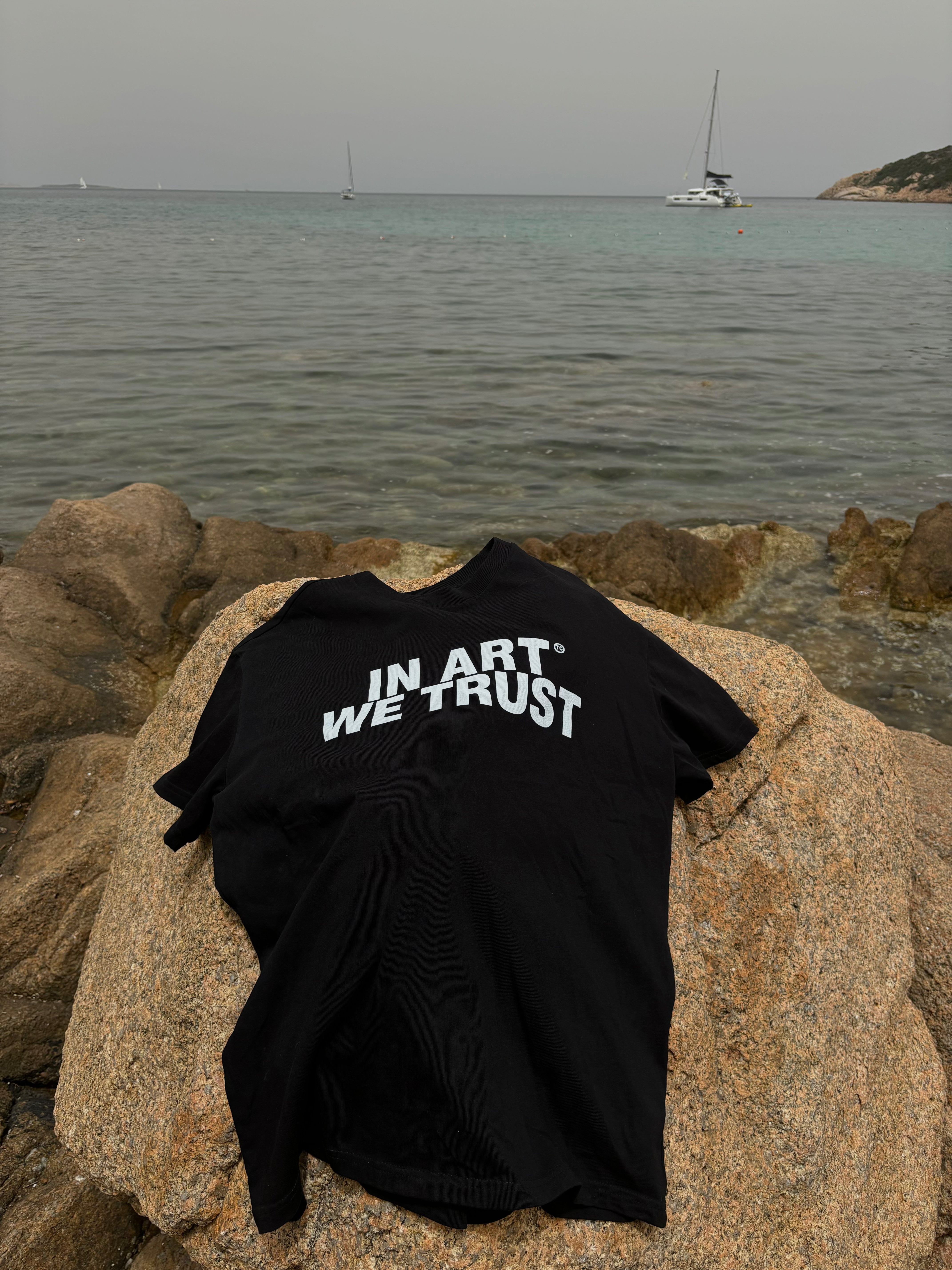 IN ART WE TRUST Oversized Shirt BLACK MarketPrint