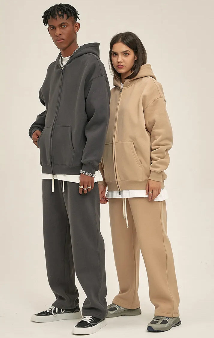 Kaufe deine Vintage und Streetwear Mode bei TASTECLOTHING. Deine Streetwear und Vintage Klamotten, bei uns erhältlich. Wie zum Beispiel Double Headed Zip-Hoodie 350gsm Unisex Oversize Zipper .