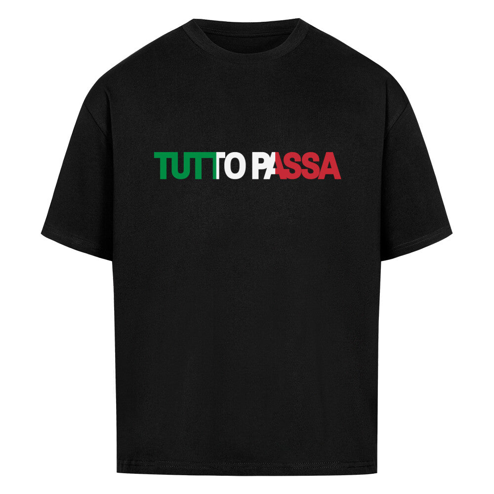 Kaufe deine Vintage und Streetwear Mode bei TASTECLOTHING. Deine Streetwear und Vintage Klamotten, bei uns erhältlich. Wie zum Beispiel TUTTO PASSA Oversized T-Shirt T-Shirt .