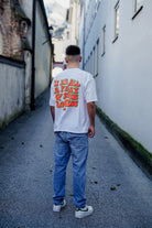 Kaufe deine Vintage und Streetwear Mode bei TASTECLOTHING. Deine Streetwear und Vintage Klamotten, bei uns erhältlich. Wie zum Beispiel Part of Process Oversize T-Shirt Streetwear .